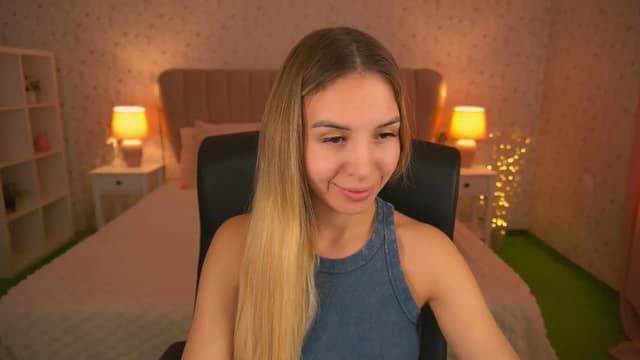 Gallery image thumbnail from Tilli's myfreecams stream on, 05/30/2024, 08:58 image 4 of 20