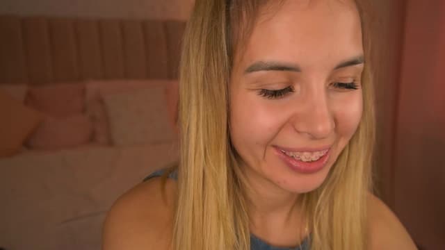 Gallery image thumbnail from Tilli's myfreecams stream on, 05/30/2024, 12:03 image 3 of 20