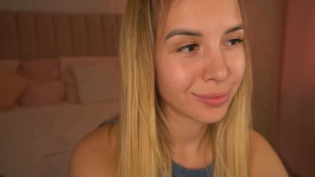 Gallery image thumbnail from Tilli's myfreecams stream on, 05/30/2024, 12:03 image 6 of 20
