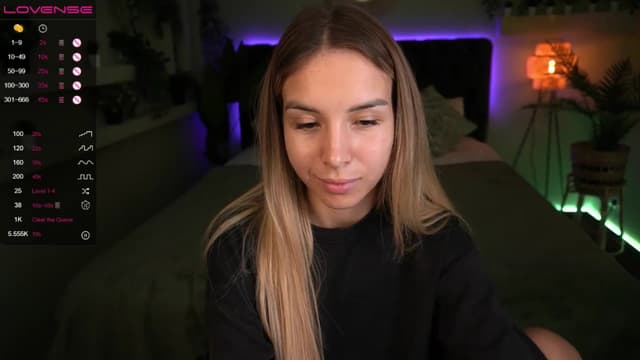 Gallery image thumbnail from Tilli's myfreecams stream on, 06/10/2024, 07:34 image 12 of 20