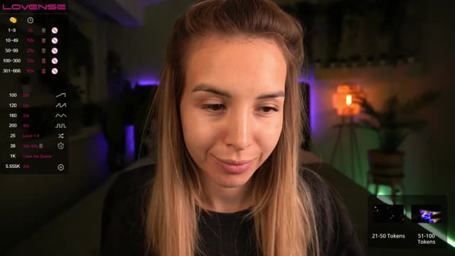 Gallery image thumbnail from Tilli's myfreecams stream on, 06/10/2024, 09:11 image 18 of 20