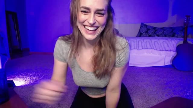 Gallery image thumbnail from Vedah's myfreecams stream on, 12/19/2022, 06:57 image 16 of 20