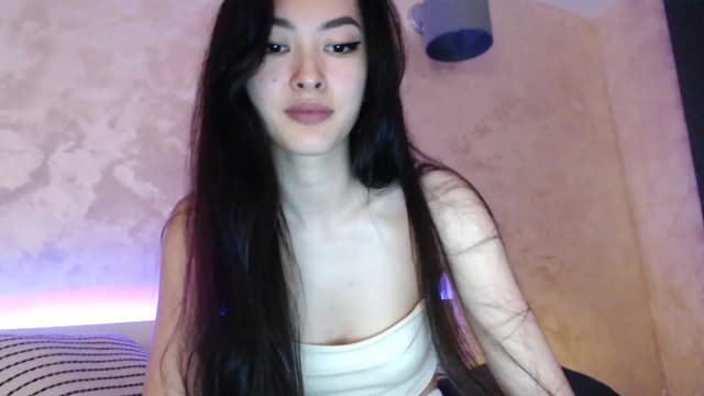 Gallery image thumbnail from Vikki's myfreecams stream on, 10/07/2023, 23:12 image 4 of 20