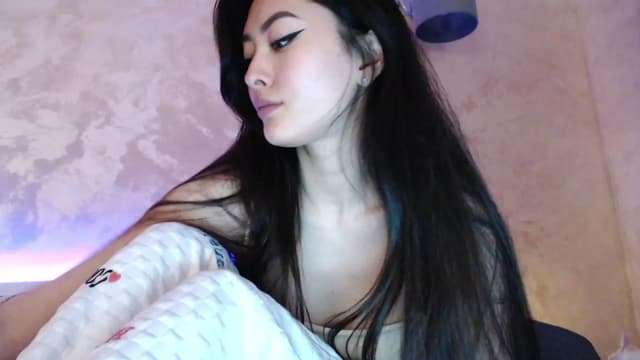 Gallery image thumbnail from Vikki's myfreecams stream on, 10/07/2023, 23:12 image 11 of 20