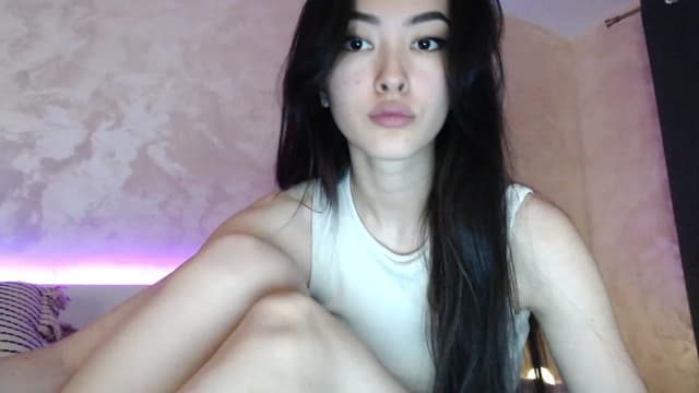 Gallery image thumbnail from Vikki's myfreecams stream on, 10/09/2023, 23:04 image 3 of 20