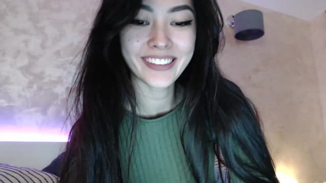 Gallery image thumbnail from Vikki's myfreecams stream on, 10/12/2023, 24:17 image 16 of 20