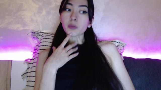 Gallery image thumbnail from Vikki's myfreecams stream on, 11/12/2023, 03:59 image 14 of 20