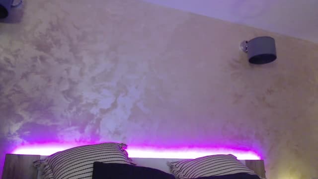 Gallery image thumbnail from Vikki's myfreecams stream on, 11/12/2023, 03:59 image 3 of 20
