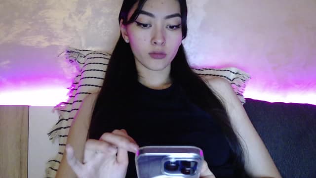 Gallery image thumbnail from Vikki's myfreecams stream on, 11/12/2023, 03:59 image 18 of 20