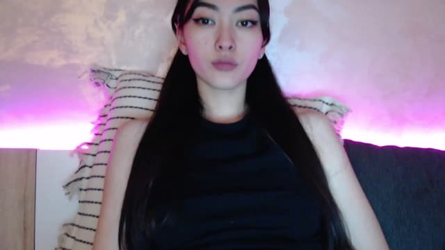 Gallery image thumbnail from Vikki's myfreecams stream on, 11/12/2023, 03:59 image 15 of 20