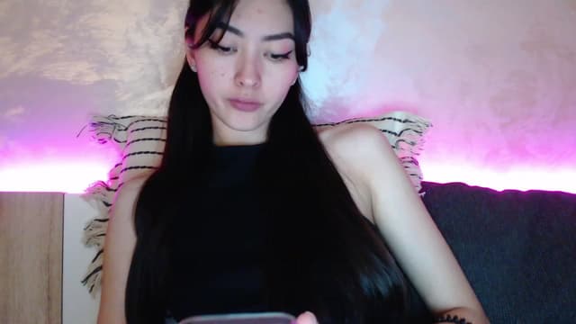 Gallery image thumbnail from Vikki's myfreecams stream on, 11/12/2023, 05:20 image 11 of 20