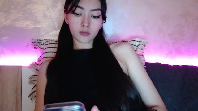 Gallery image thumbnail from Vikki's myfreecams stream on, 11/12/2023, 05:20 image 8 of 20