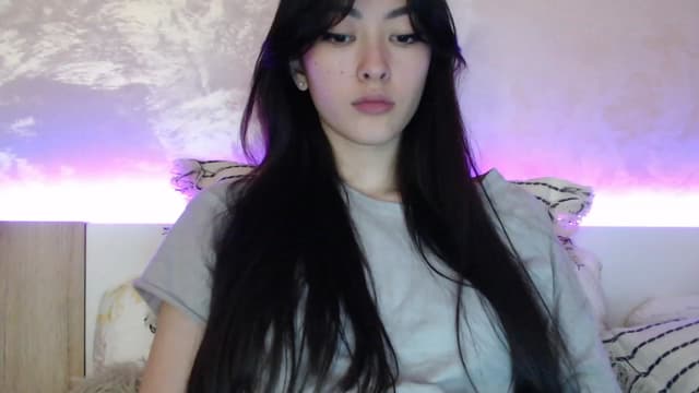 Gallery image thumbnail from Vikki's myfreecams stream on, 11/13/2023, 24:45 image 8 of 20