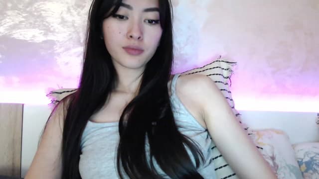 Gallery image thumbnail from Vikki's myfreecams stream on, 11/14/2023, 01:14 image 3 of 20