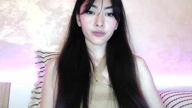 Gallery image thumbnail from Vikki's myfreecams stream on, 11/14/2023, 23:52 image 15 of 20