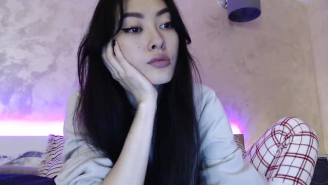 Gallery image thumbnail from Vikki's myfreecams stream on, 11/25/2023, 01:03 image 16 of 20