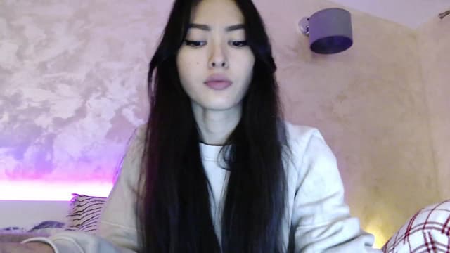 Gallery image thumbnail from Vikki's myfreecams stream on, 11/25/2023, 01:03 image 2 of 20