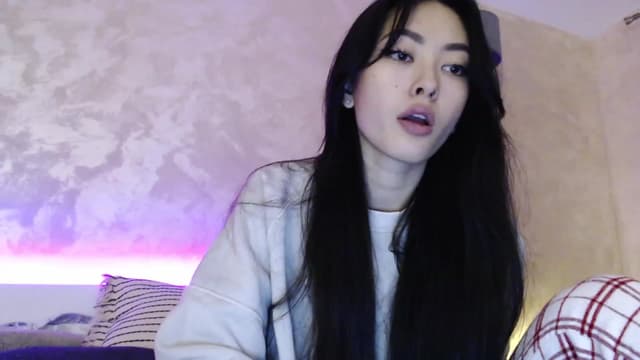Gallery image thumbnail from Vikki's myfreecams stream on, 11/25/2023, 01:09 image 4 of 20