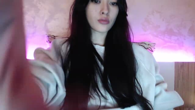 Gallery image thumbnail from Vikki's myfreecams stream on, 11/25/2023, 01:09 image 15 of 20