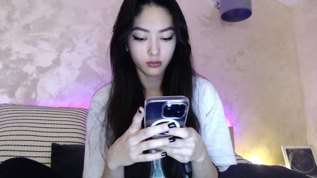 Gallery image thumbnail from Vikki's myfreecams stream on, 11/26/2023, 01:19 image 1 of 20