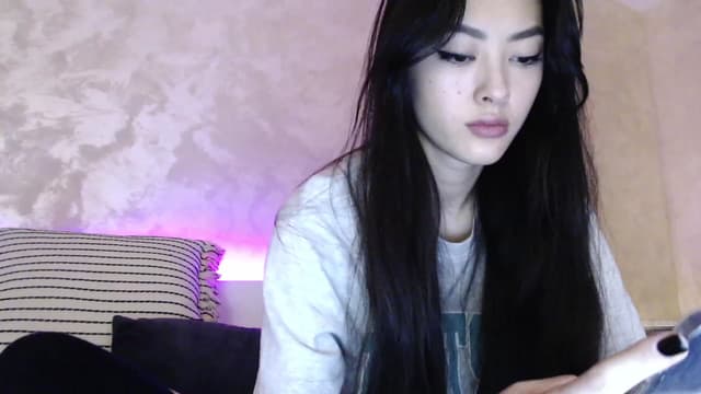 Gallery image thumbnail from Vikki's myfreecams stream on, 11/26/2023, 01:19 image 4 of 20
