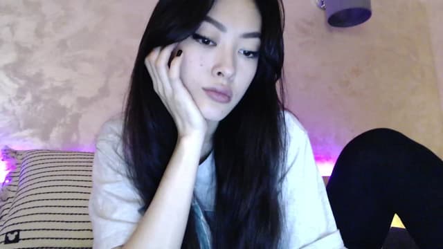 Gallery image thumbnail from Vikki's myfreecams stream on, 11/26/2023, 01:19 image 6 of 20