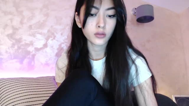 Gallery image thumbnail from Vikki's myfreecams stream on, 11/27/2023, 24:02 image 16 of 20