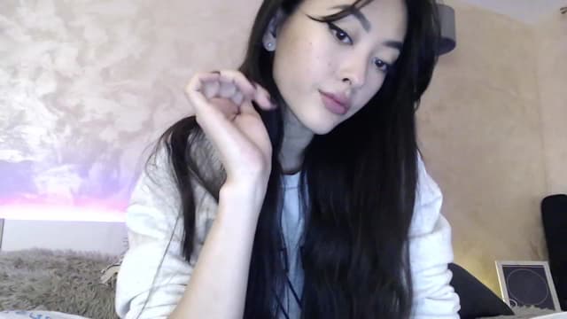 Gallery image thumbnail from Vikki's myfreecams stream on, 11/27/2023, 23:41 image 14 of 20