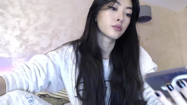 Gallery image thumbnail from Vikki's myfreecams stream on, 11/27/2023, 23:41 image 8 of 20