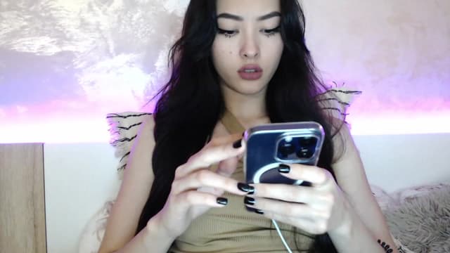 Gallery image thumbnail from Vikki's myfreecams stream on, 12/01/2023, 01:10 image 4 of 20