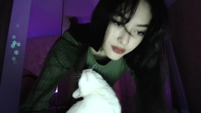 Gallery image thumbnail from Vikki's myfreecams stream on, 12/09/2023, 02:06 image 12 of 20