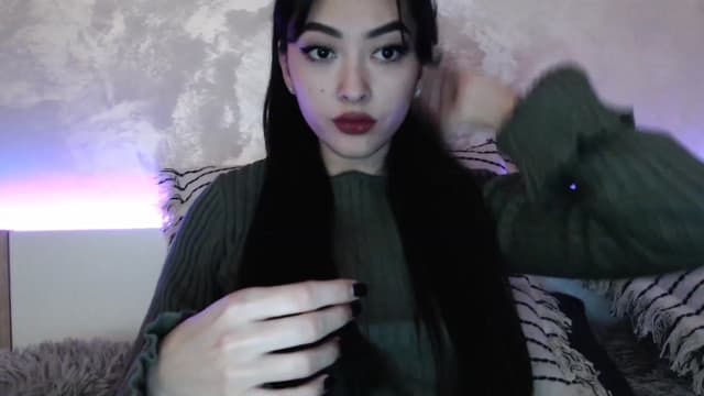 Gallery image thumbnail from Vikki's myfreecams stream on, 12/09/2023, 02:06 image 6 of 20