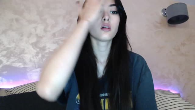 Gallery image thumbnail from Vikki's myfreecams stream on, 12/09/2023, 23:48 image 11 of 20