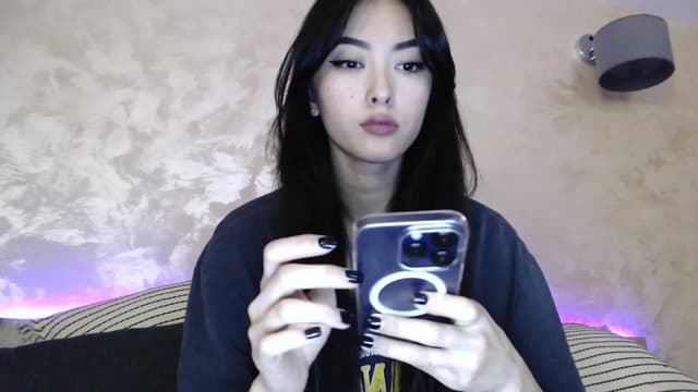 Gallery image thumbnail from Vikki's myfreecams stream on, 12/09/2023, 23:48 image 12 of 20