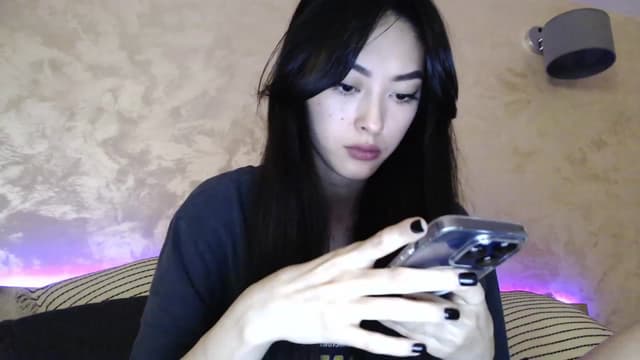 Gallery image thumbnail from Vikki's myfreecams stream on, 12/10/2023, 24:01 image 10 of 20
