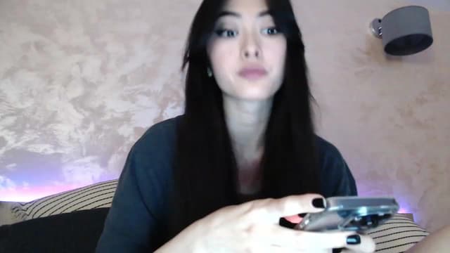 Gallery image thumbnail from Vikki's myfreecams stream on, 12/10/2023, 24:01 image 11 of 20