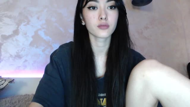 Gallery image thumbnail from Vikki's myfreecams stream on, 12/10/2023, 01:31 image 19 of 20