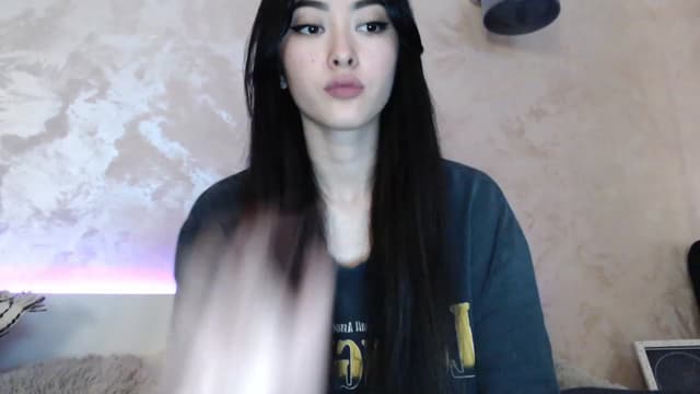 Gallery image thumbnail from Vikki's myfreecams stream on, 12/10/2023, 01:31 image 8 of 20