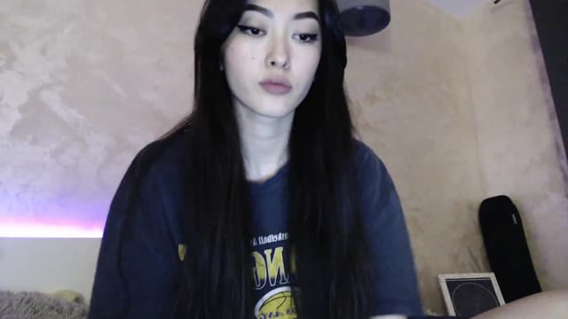 Gallery image thumbnail from Vikki's myfreecams stream on, 12/10/2023, 01:51 image 15 of 20