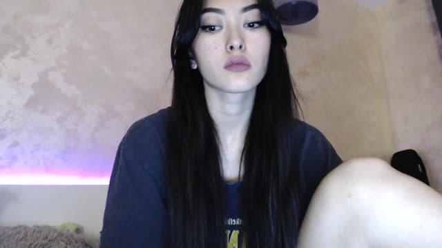 Gallery image thumbnail from Vikki's myfreecams stream on, 12/10/2023, 01:51 image 7 of 20