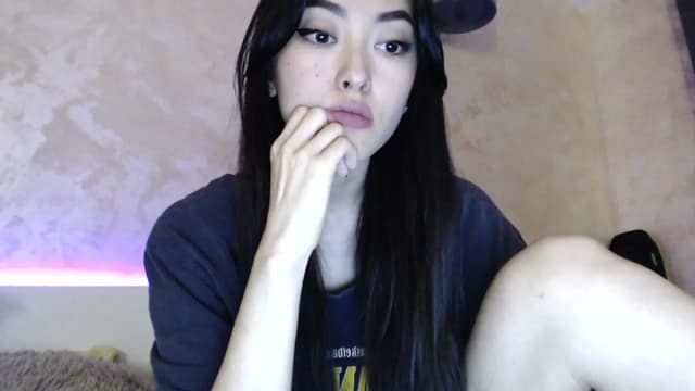 Gallery image thumbnail from Vikki's myfreecams stream on, 12/10/2023, 01:51 image 4 of 20