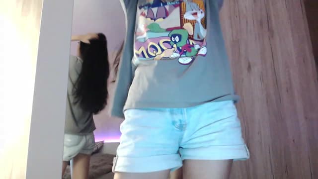 Gallery image thumbnail from Vikki's myfreecams stream on, 12/12/2023, 03:16 image 13 of 20