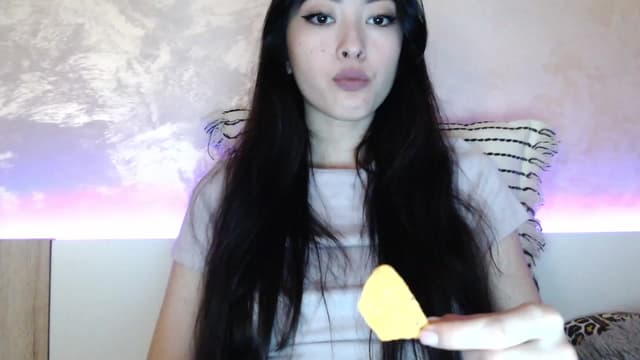Gallery image thumbnail from Vikki's myfreecams stream on, 12/13/2023, 24:00 image 12 of 20