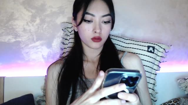 Gallery image thumbnail from Vikki's myfreecams stream on, 12/15/2023, 02:28 image 6 of 20