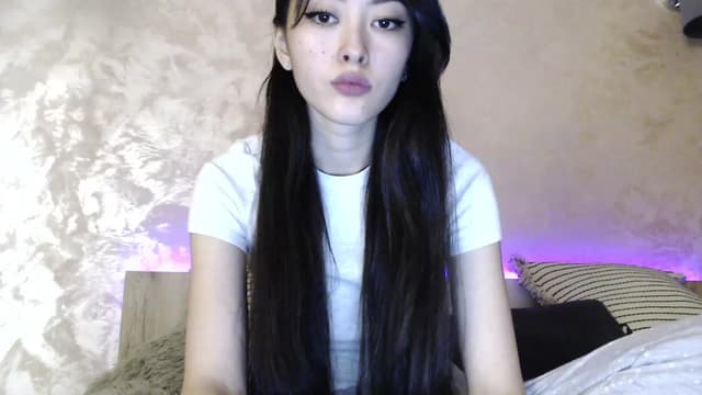 Gallery image thumbnail from Vikki's myfreecams stream on, 12/26/2023, 23:21 image 18 of 20