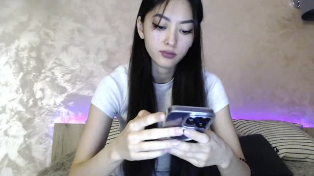 Gallery image thumbnail from Vikki's myfreecams stream on, 12/26/2023, 23:21 image 7 of 20