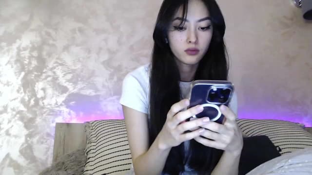 Gallery image thumbnail from Vikki's myfreecams stream on, 12/26/2023, 23:21 image 19 of 20