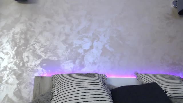 Gallery image thumbnail from Vikki's myfreecams stream on, 12/26/2023, 23:21 image 15 of 20