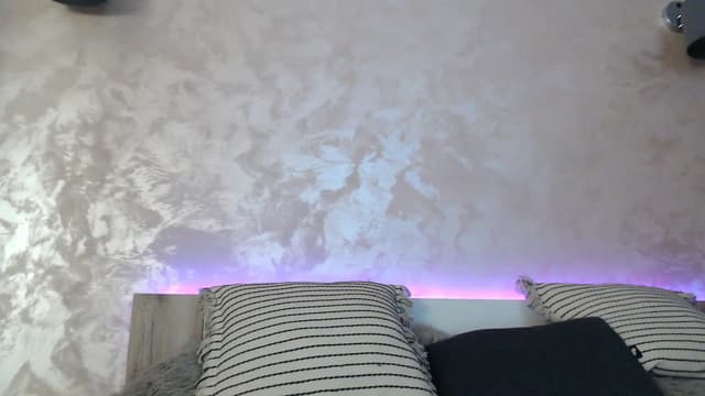 Gallery image thumbnail from Vikki's myfreecams stream on, 12/26/2023, 23:21 image 16 of 20