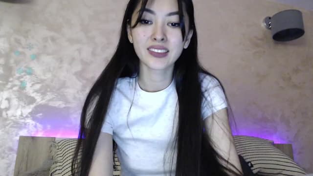 Gallery image thumbnail from Vikki's myfreecams stream on, 12/27/2023, 24:01 image 10 of 20